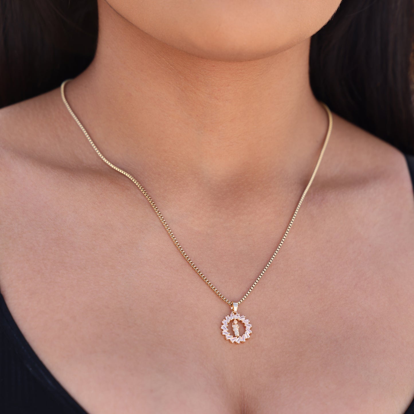 Micro San Judas Spiral Baguette Necklace - Gold