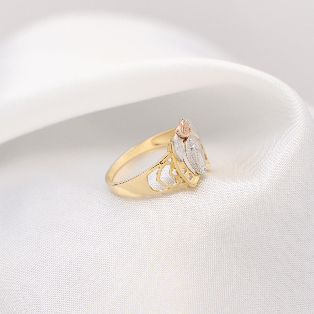 Virgin Mary Horseshoe 3-Tone Ring - 14k Gold