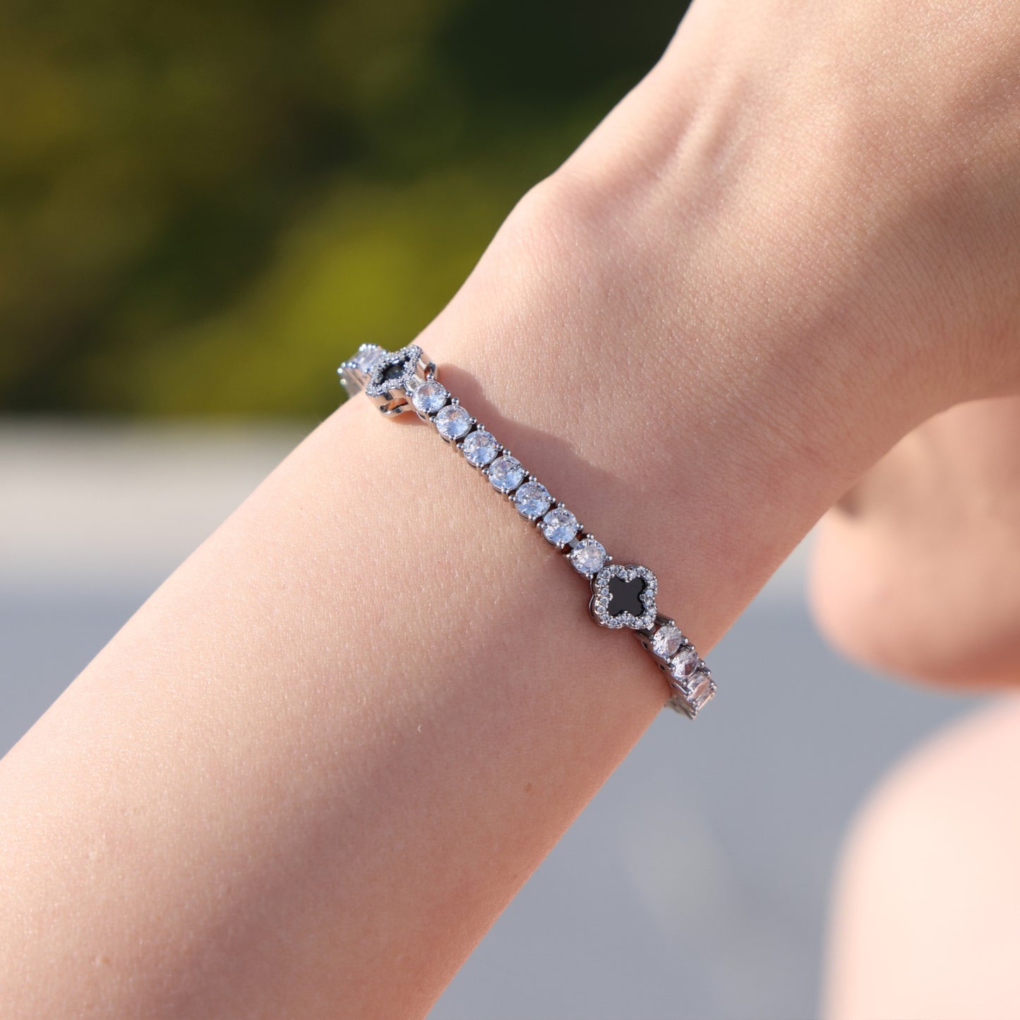 4mm Black Clover Tennis Necklace + Bracelet Budle - White Gold
