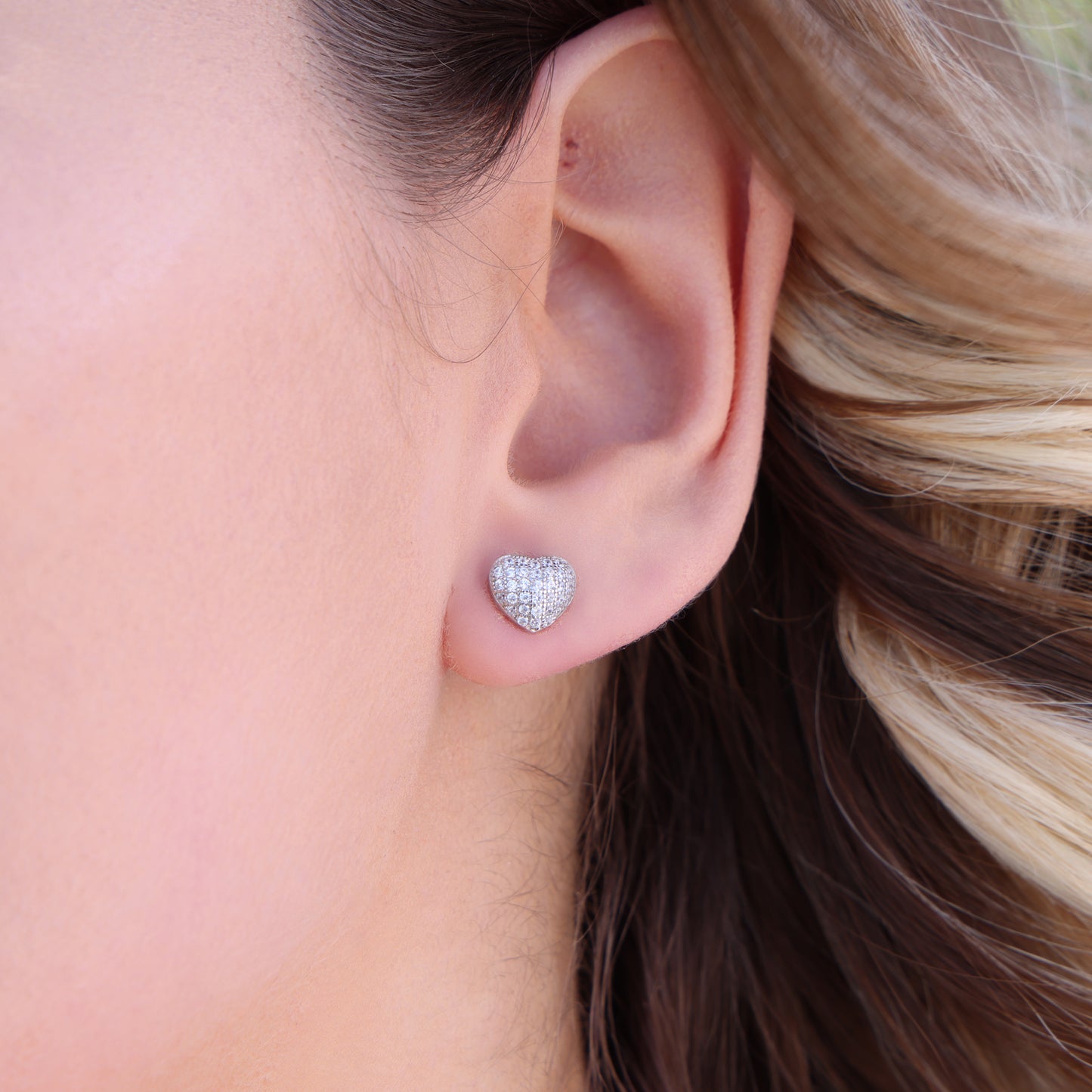 Iced Out Heart Earrings - 925 Silver