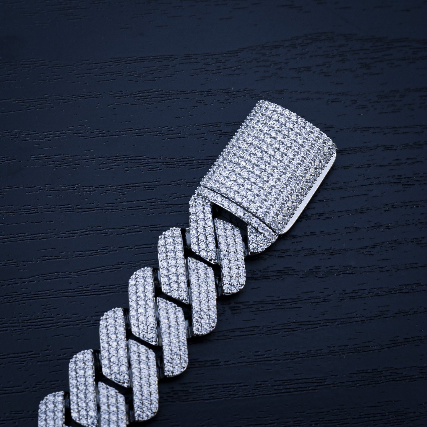 19mm Diamond Prong Link Cuban Bracelet - White Gold