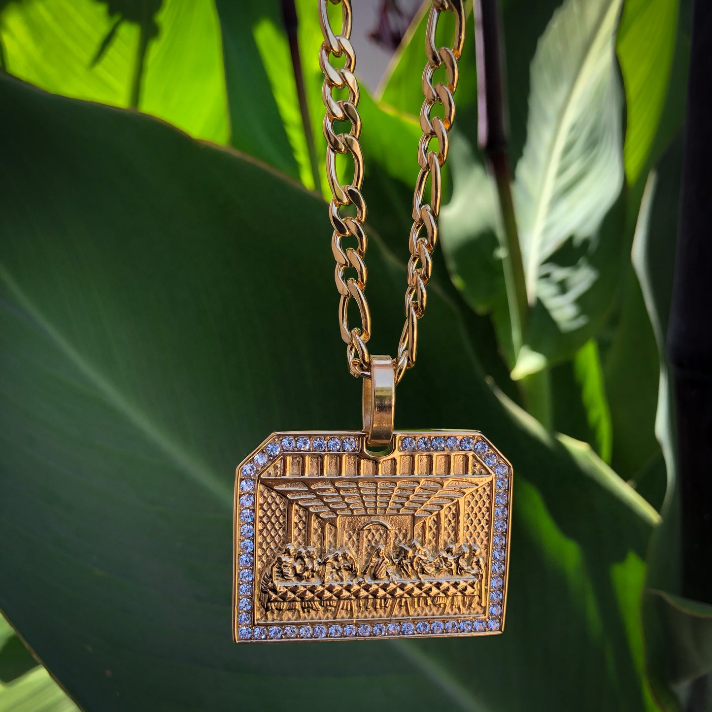 Big Last Supper Pendant - Gold