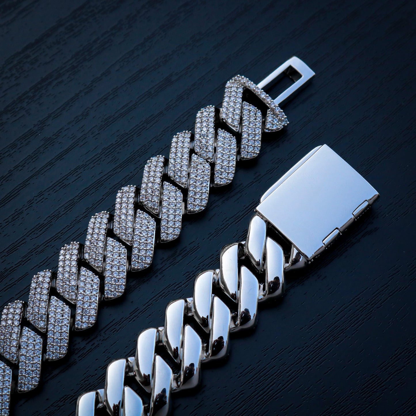 19mm Diamond Prong Link Cuban Chain - White Gold