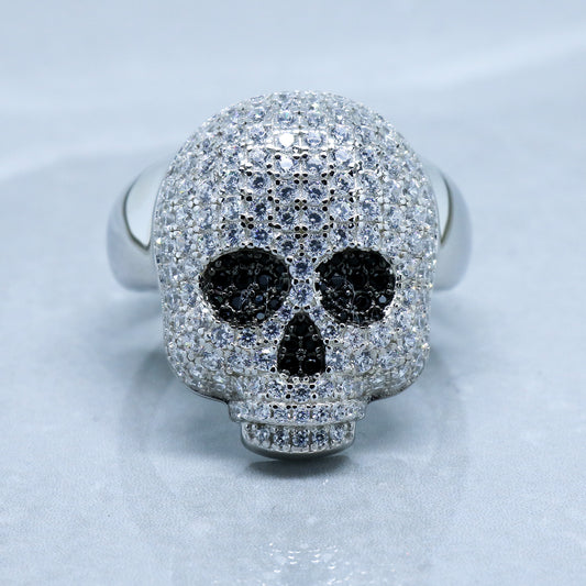 Iced out Skull Ring - 925 Silver