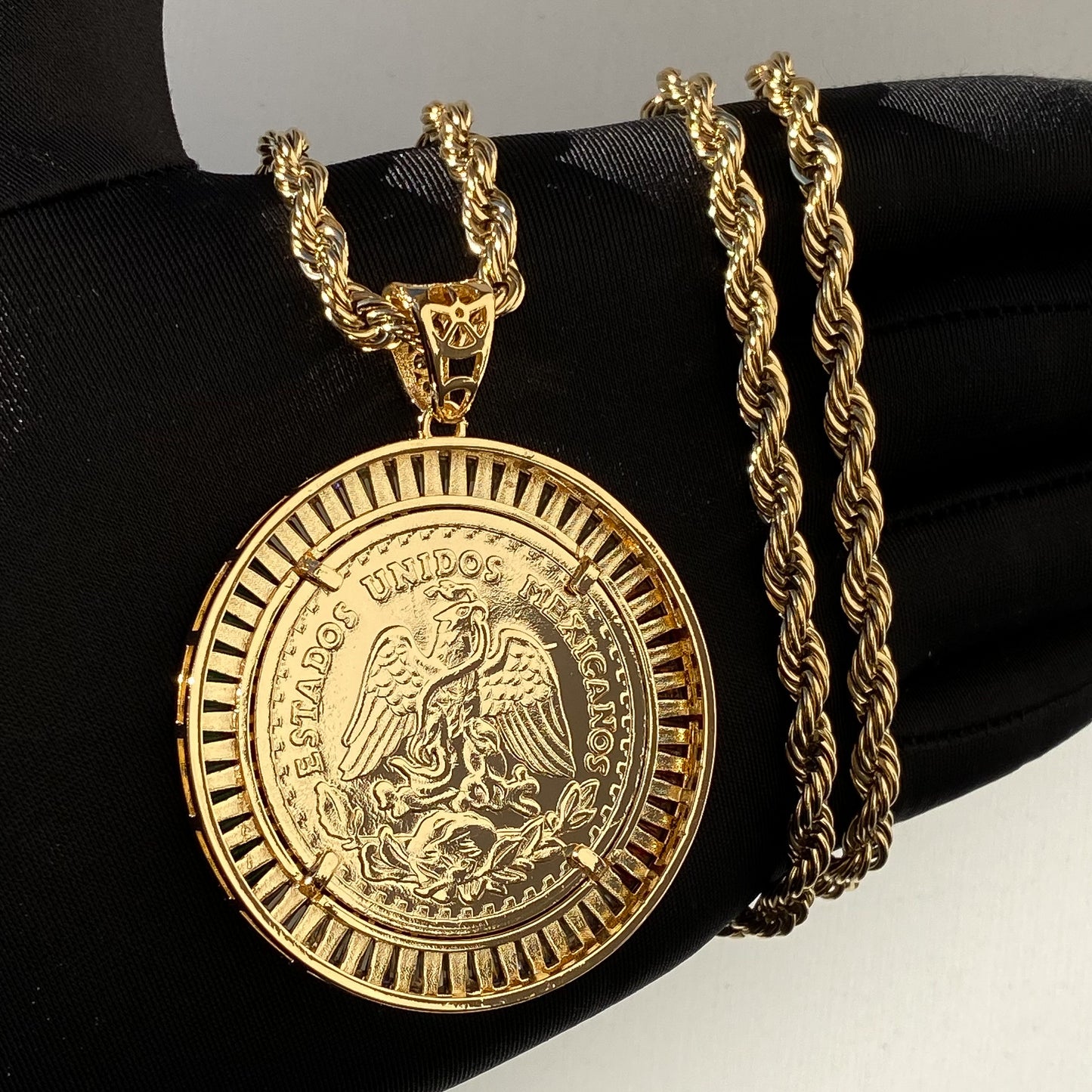 Baguette 3 Color Diamond Centenario Pendant