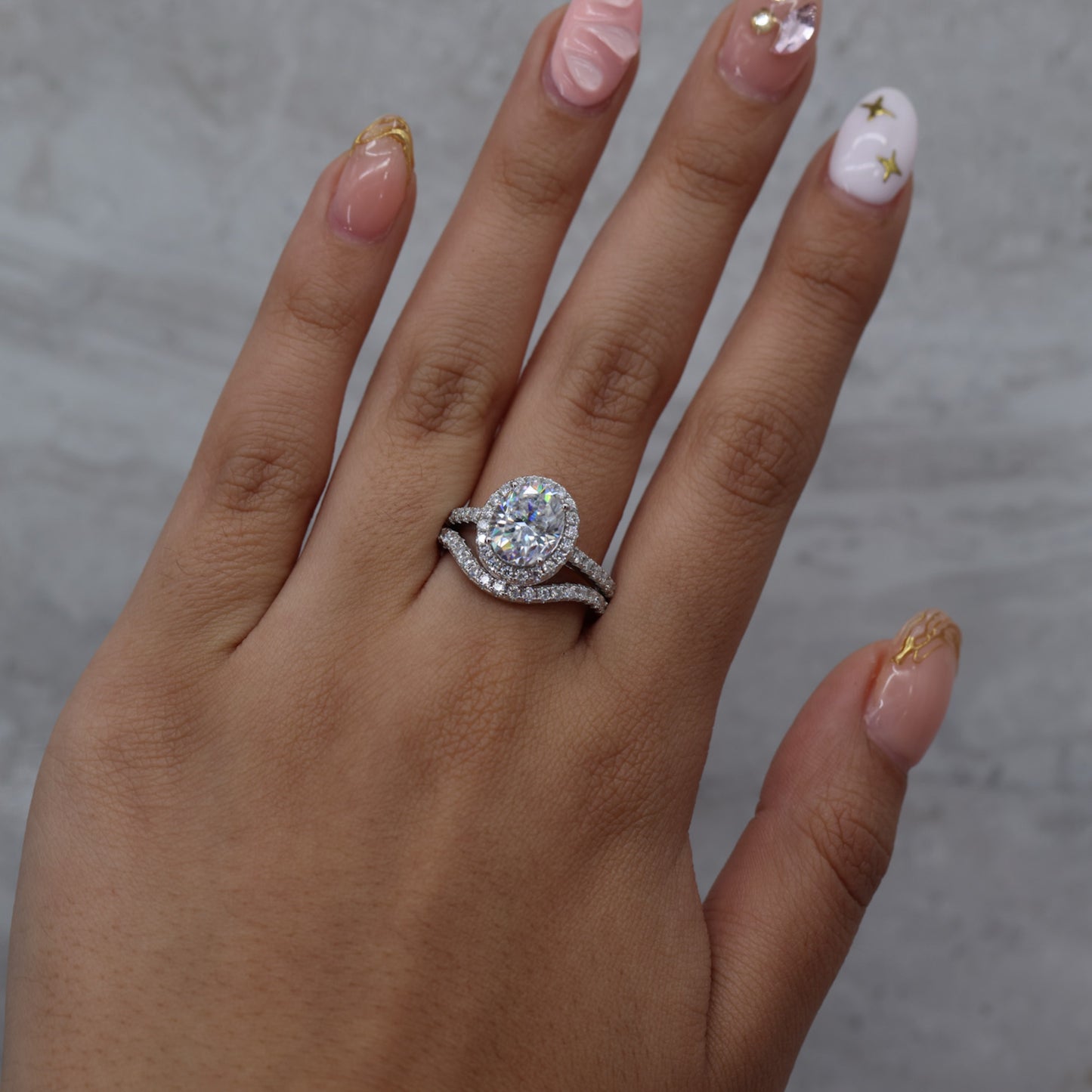 3ct Moissanite Oval Cut Halo Ring - 925 Silver