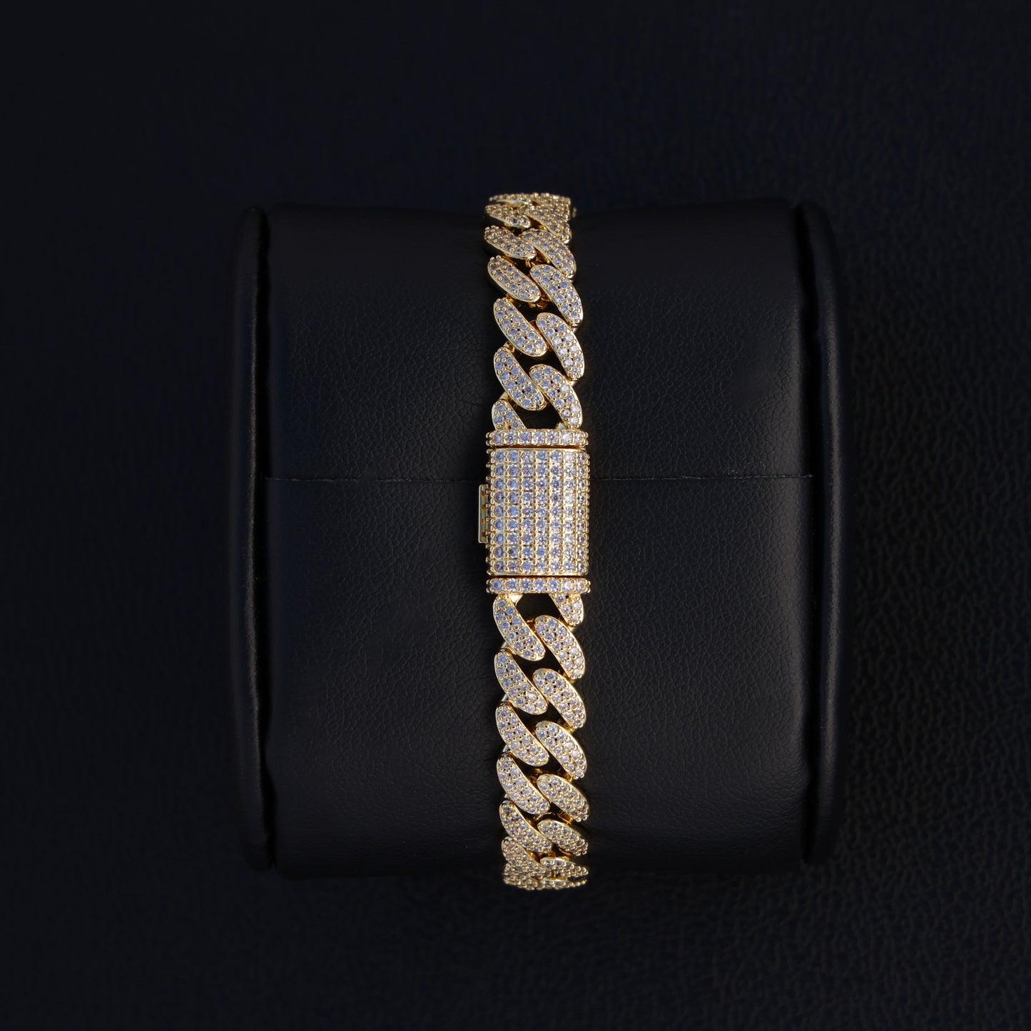 Iced San Judas Cuban Bracelet - Gold