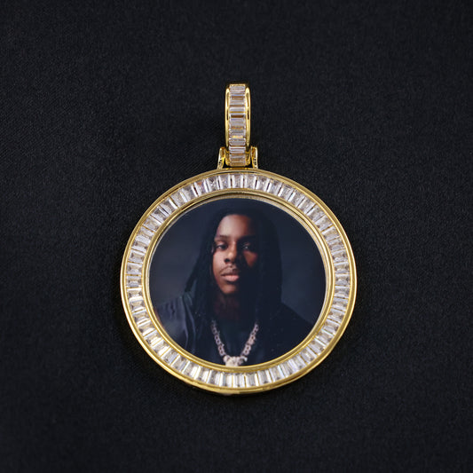 Custom Baguette Circle Photo Pendant - Gold