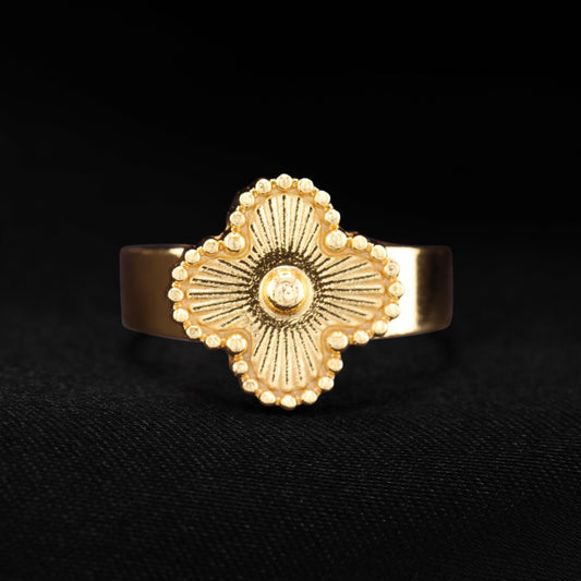 Clover Ring - Gold