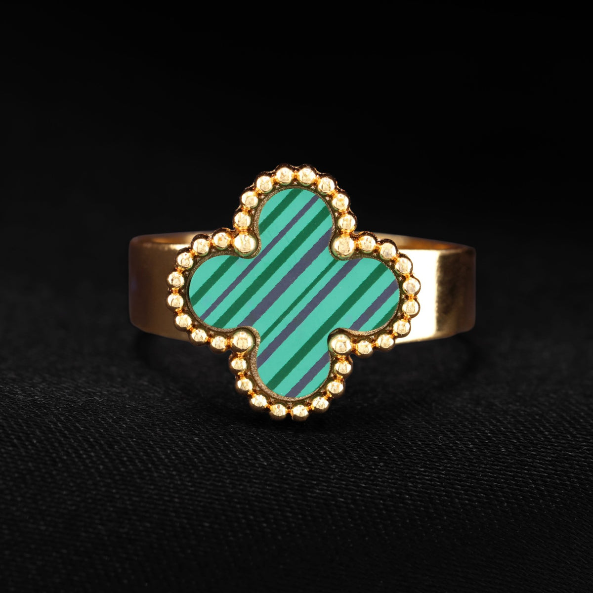 Green Clover Ring - Gold