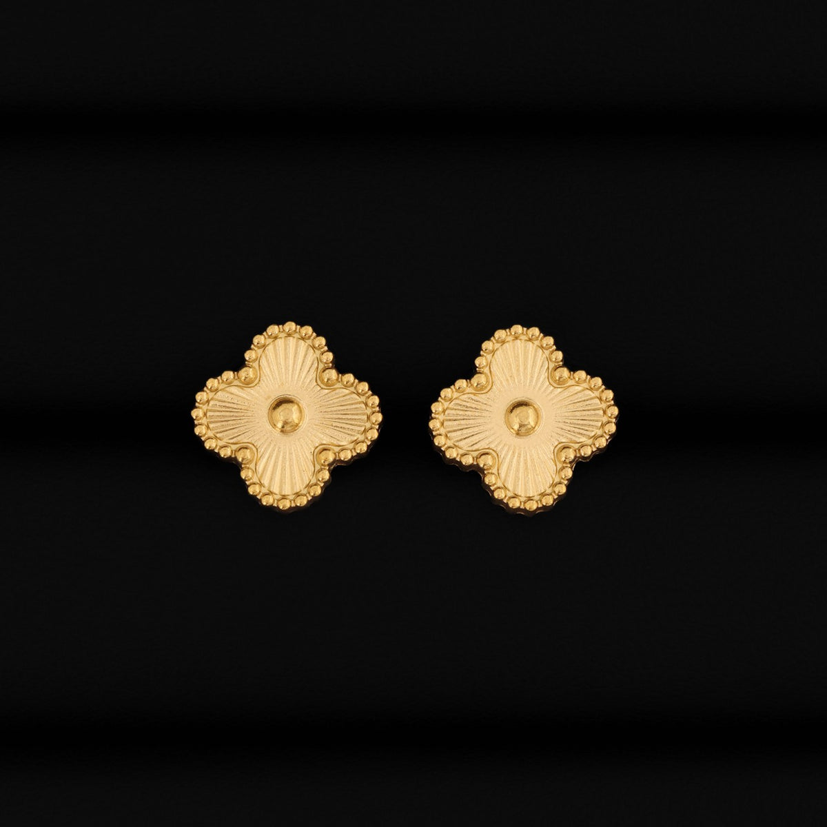 Clover Earrings - Gold