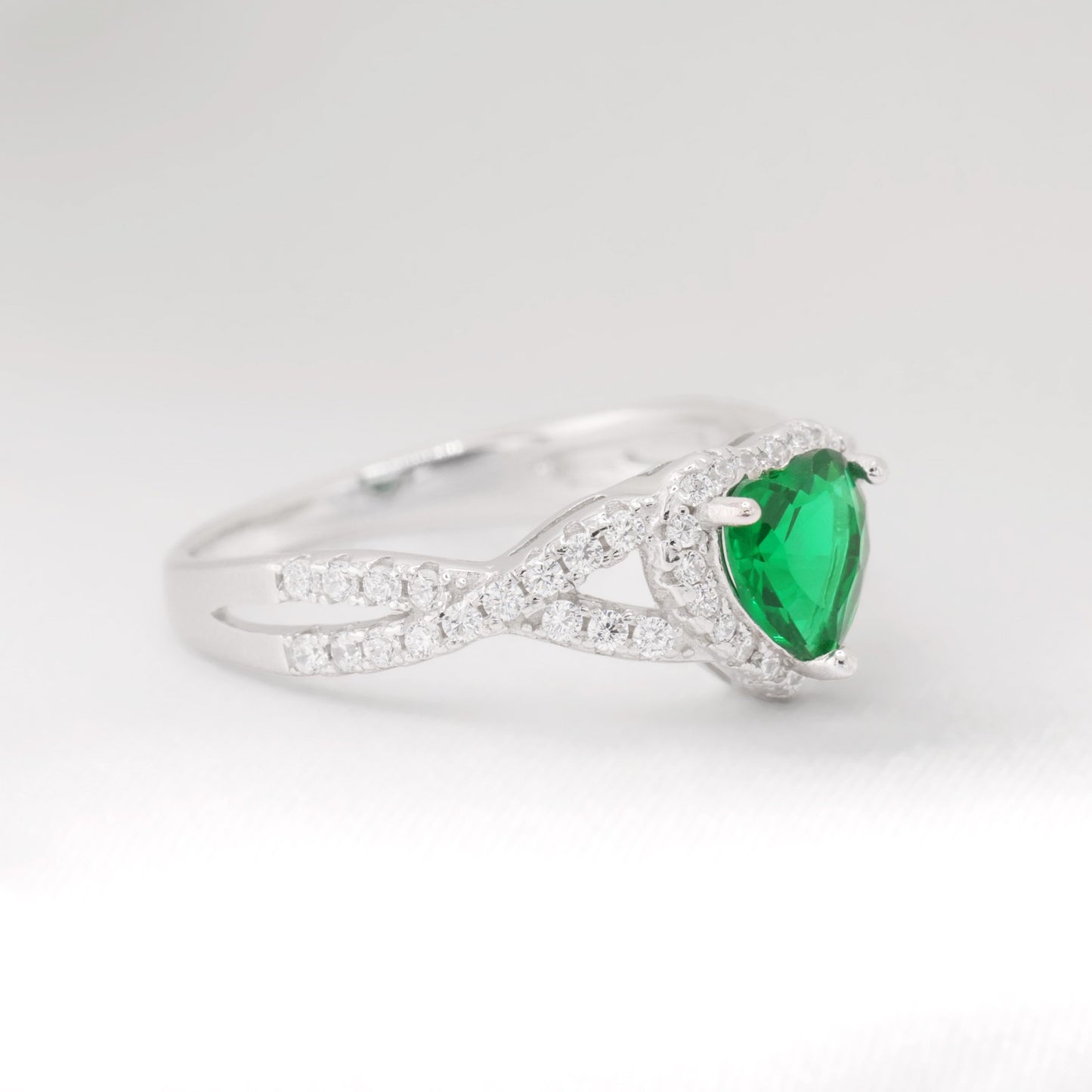 Emerald Heart Infinity CZ Diamond Ring - 925 Silver