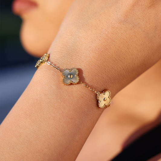 Clover Bracelet - Gold