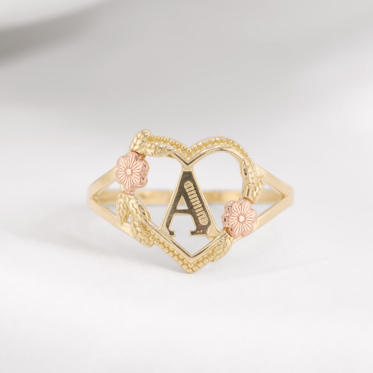 Initial Heart Rings Heart Initial Ring - 14k Gold – Huerta Jewelry