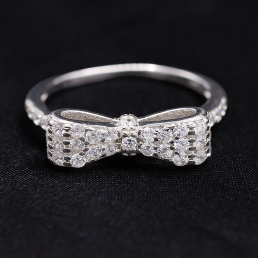 Iced Coquette Ring - 925 Silver