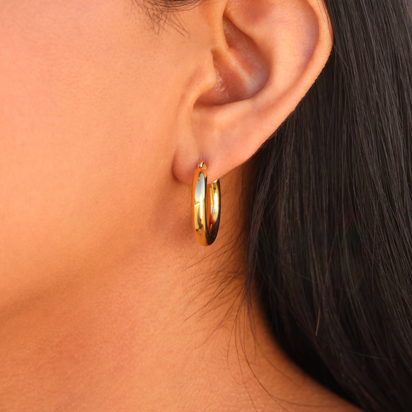 15mm Hoop Earrings - Gold