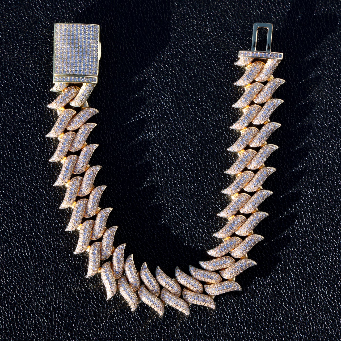 18mm Iced Out Spiked Cuban Bracelet - Gold