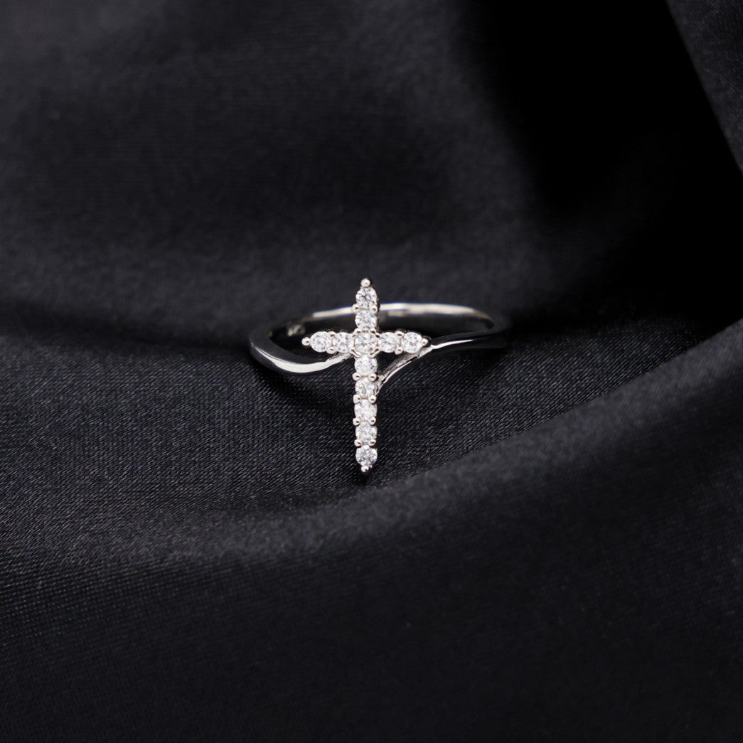Iced Cross Ring - 925 Silver