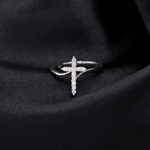 Iced Cross Ring - 925 Silver