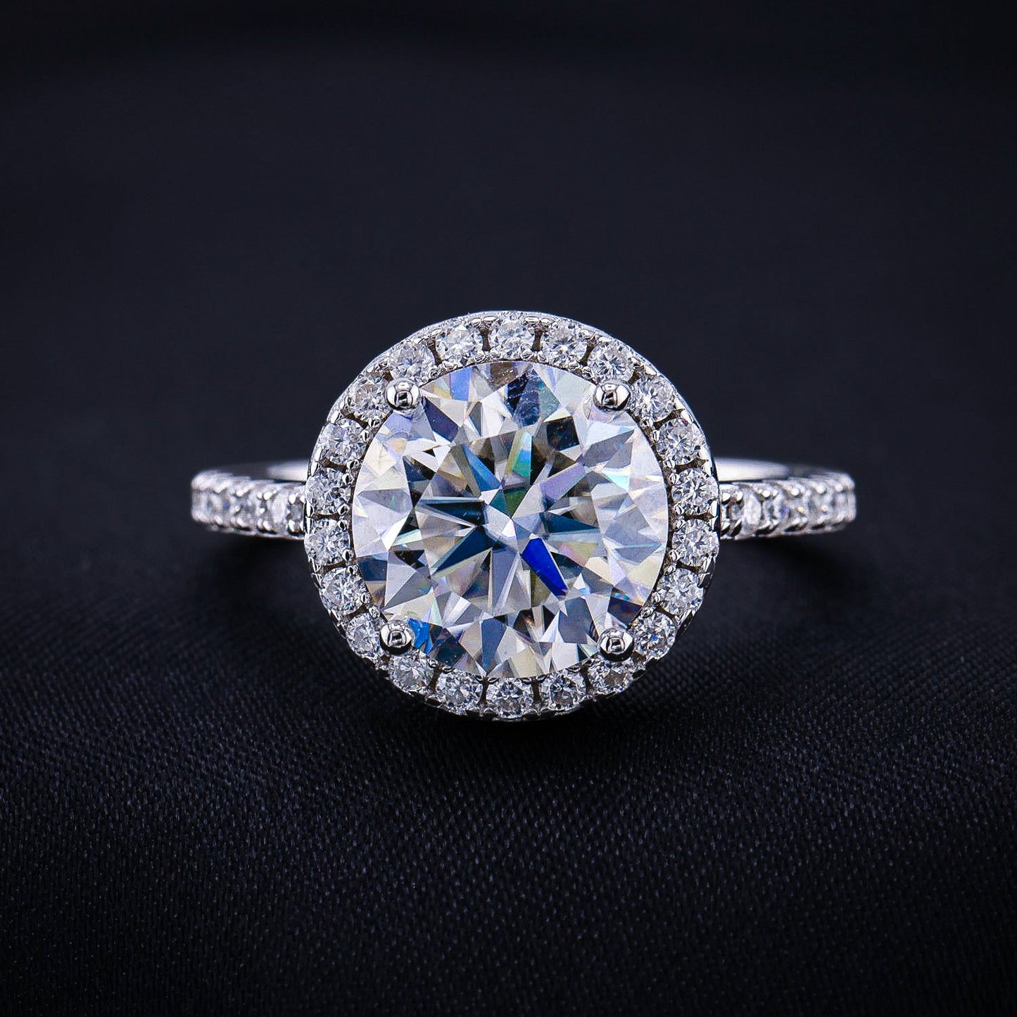 4ct Moissanite Round Brilliant Cut Halo Ring - 925 Silver