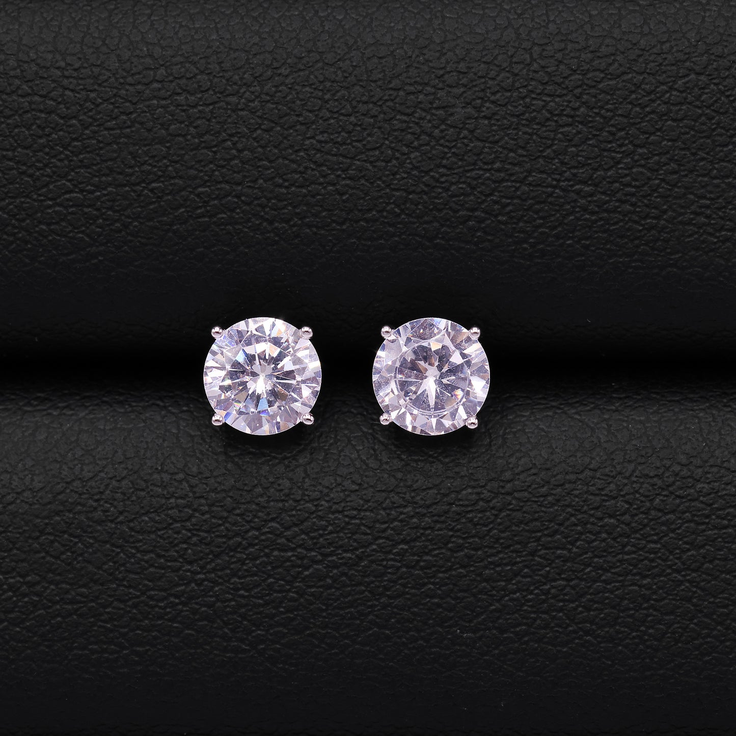 Round Cut Stud Earrings - 925 Silver