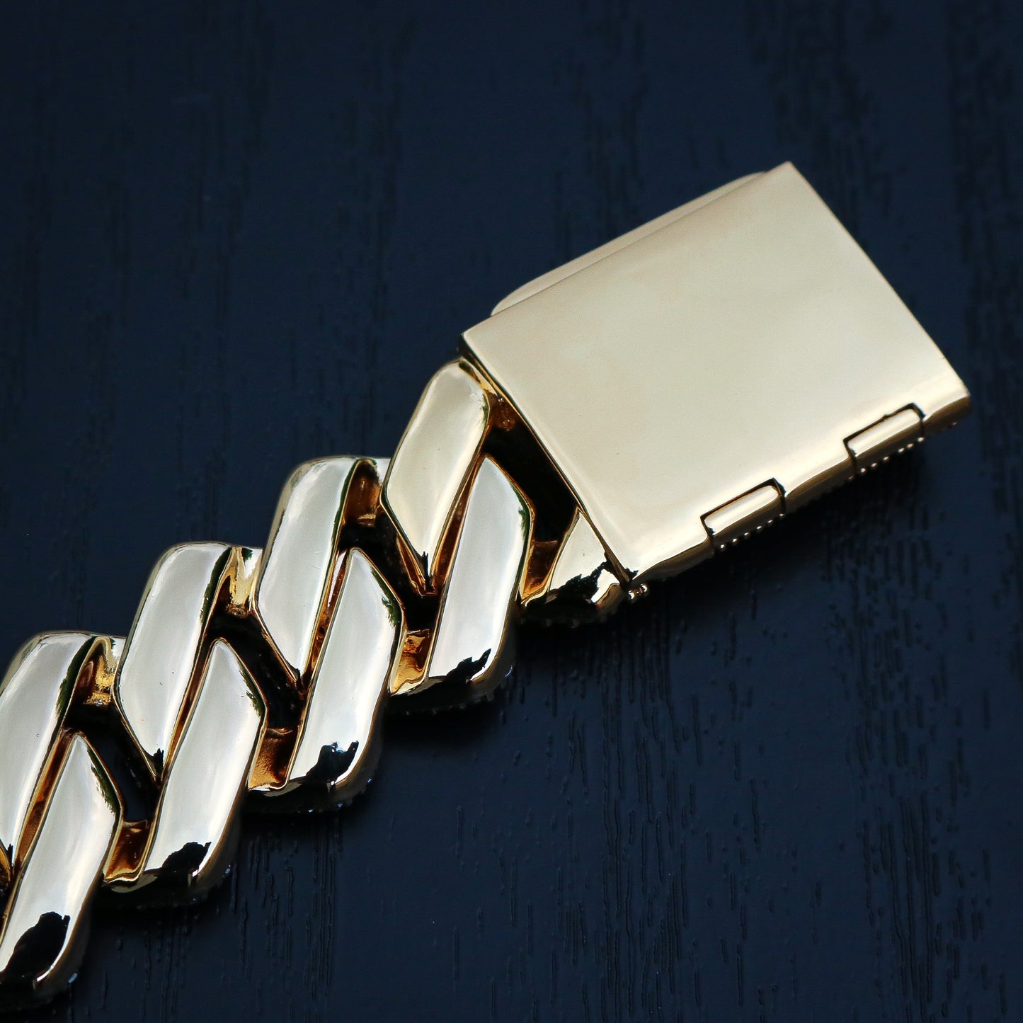 19mm Diamond Prong Link Cuban Bracelet - Gold