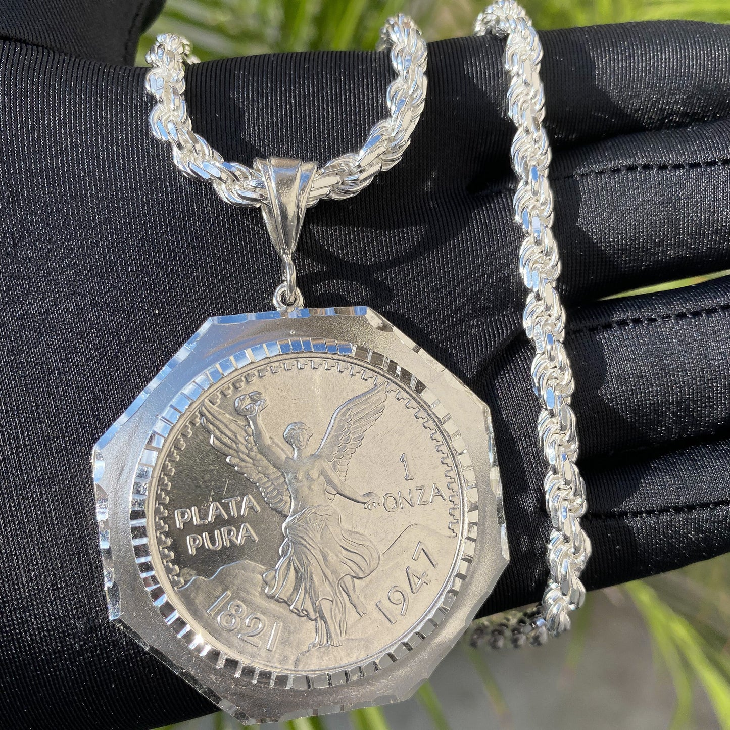 Silver centenario pendant Clearance